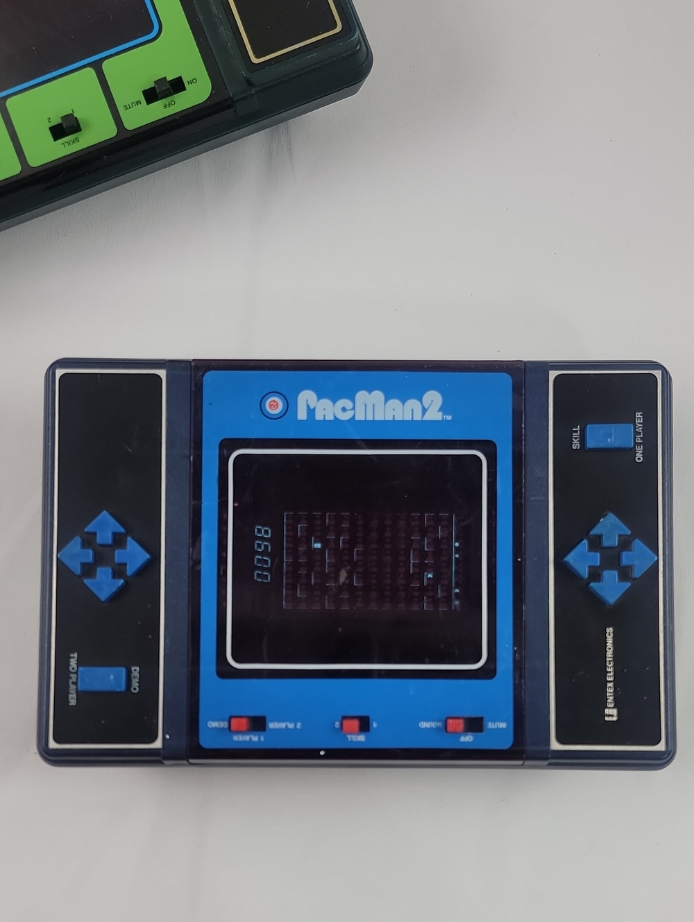 Vintage Entex 1981 PacMan 2 Handheld Video Game TESTED!